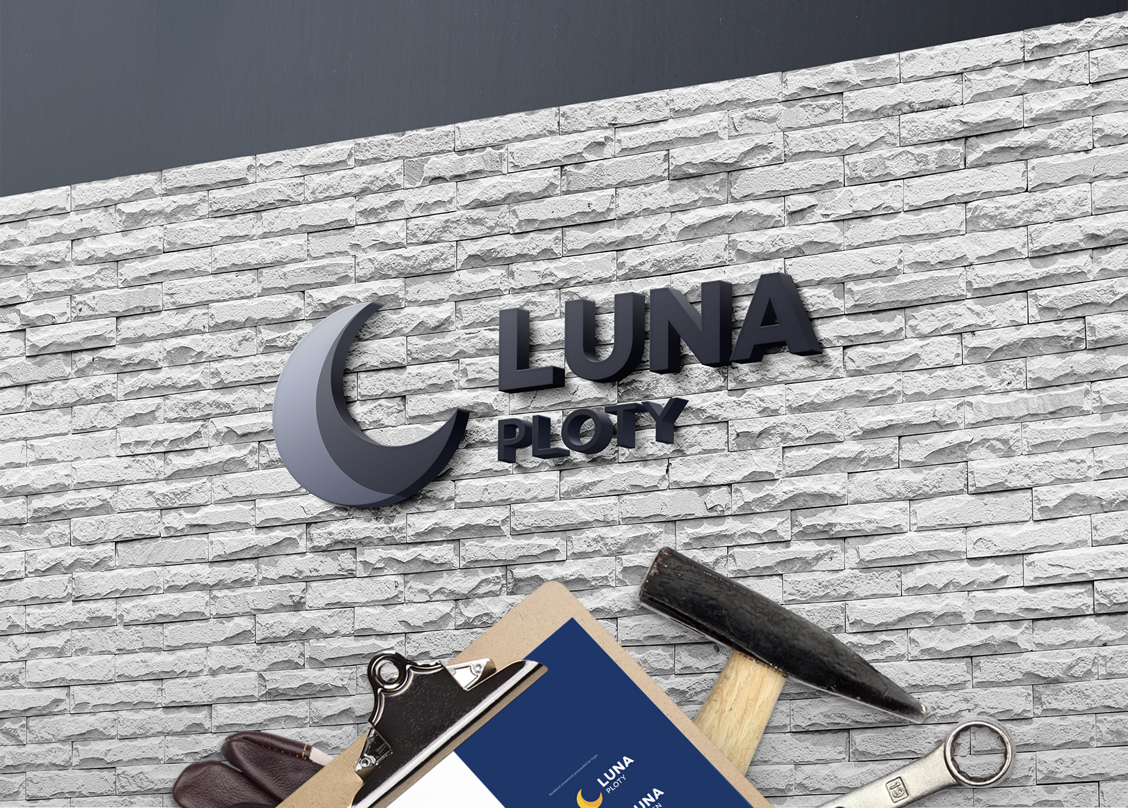 LUNA PLOTY