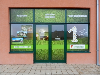 Monarská Alej